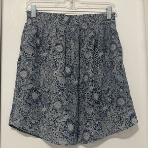 Loft
slate blue floral skirt